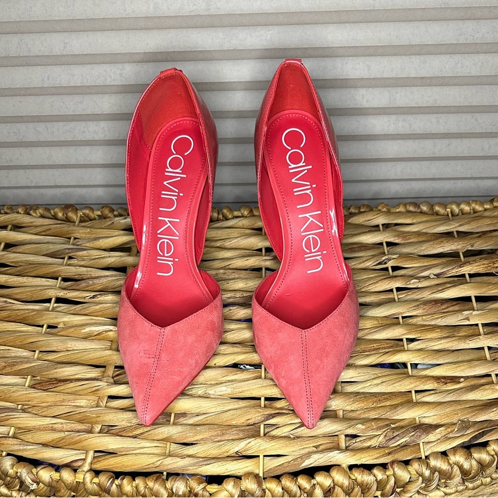 Calvin Klein size 9.5 pump Salmon new no box